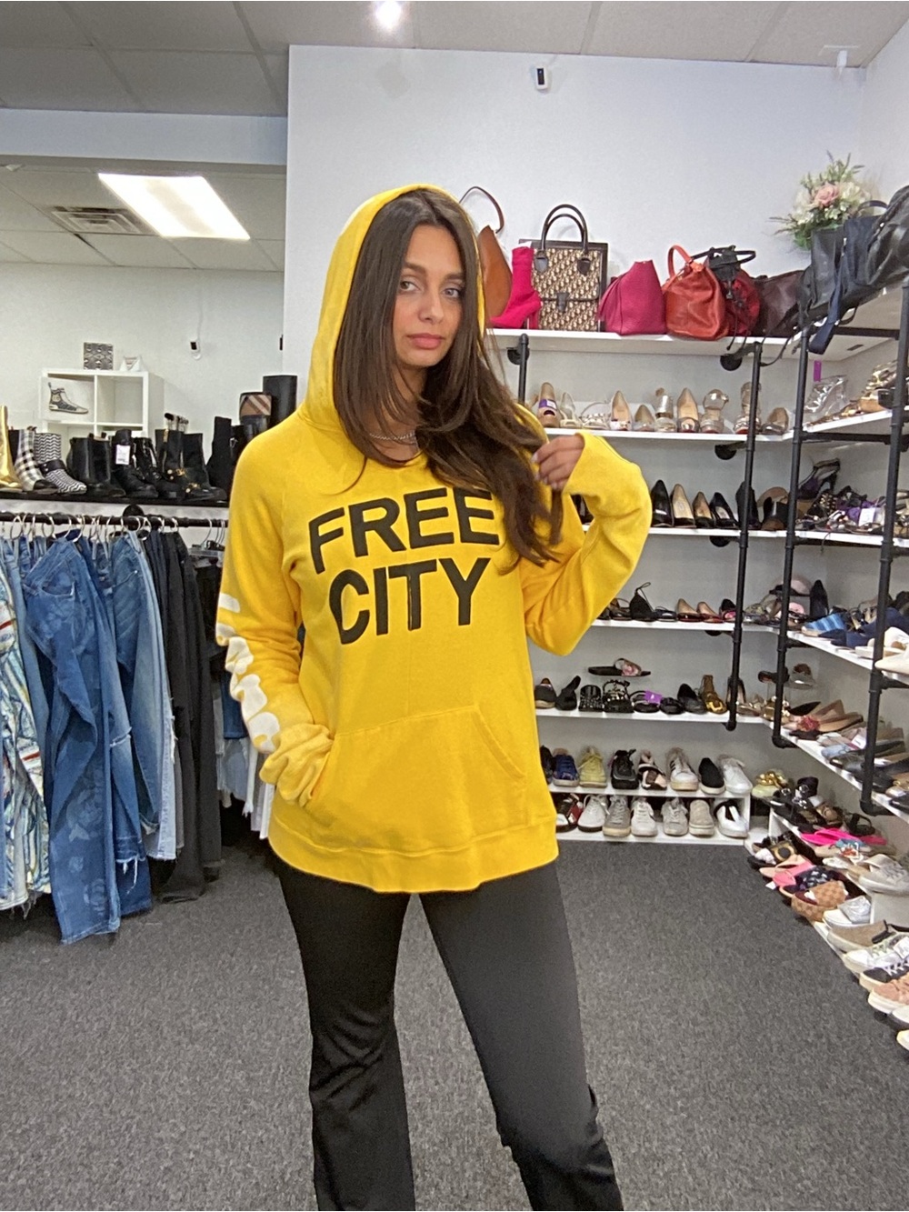 Pre Owned Freecity Sz M Yellow Logo Hoodie Sweatshirt